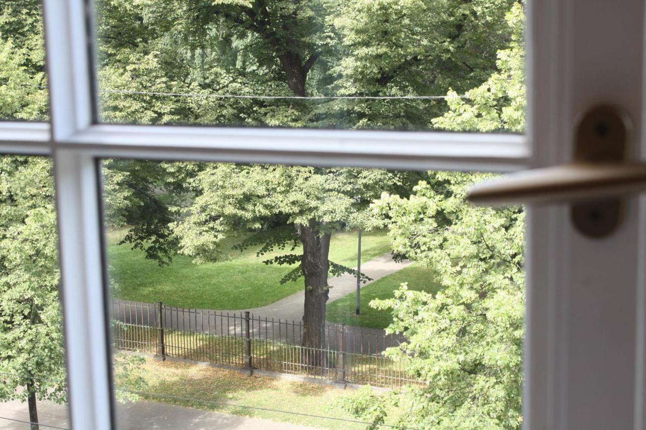 Smart Park View Studio In Heart Of Riga 5 Min To Old Town المظهر الخارجي الصورة